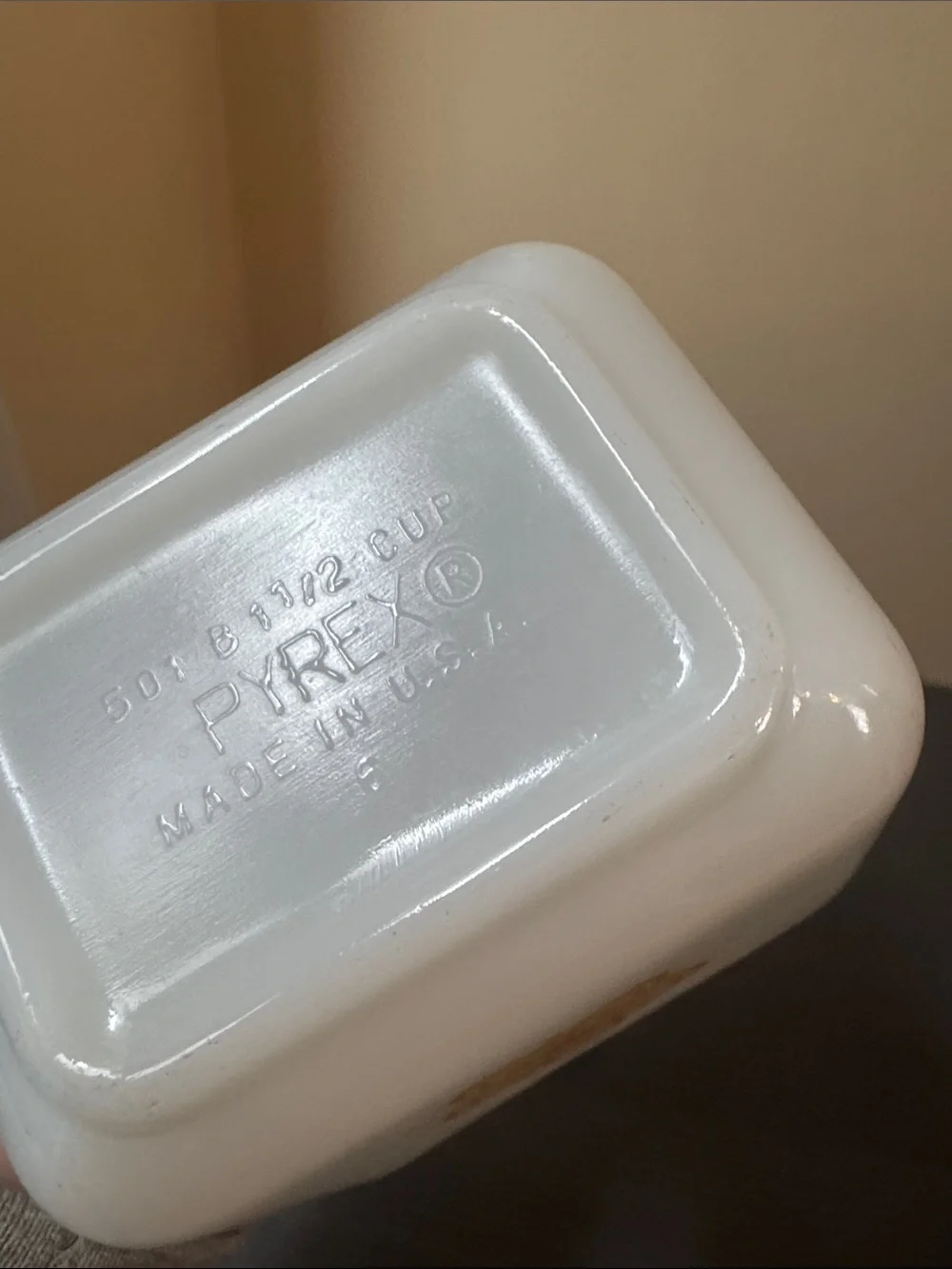 Vintage Pyrex Butterfly Gold 501-B Fridge Dish With Glass Lid